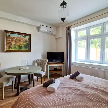 Brevnov Apartament Praga