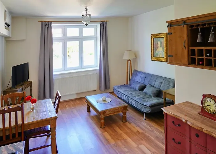 Brevnov Apartment *